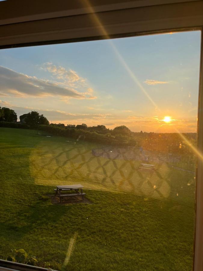 Park View Cottage Liversedge Esterno foto
