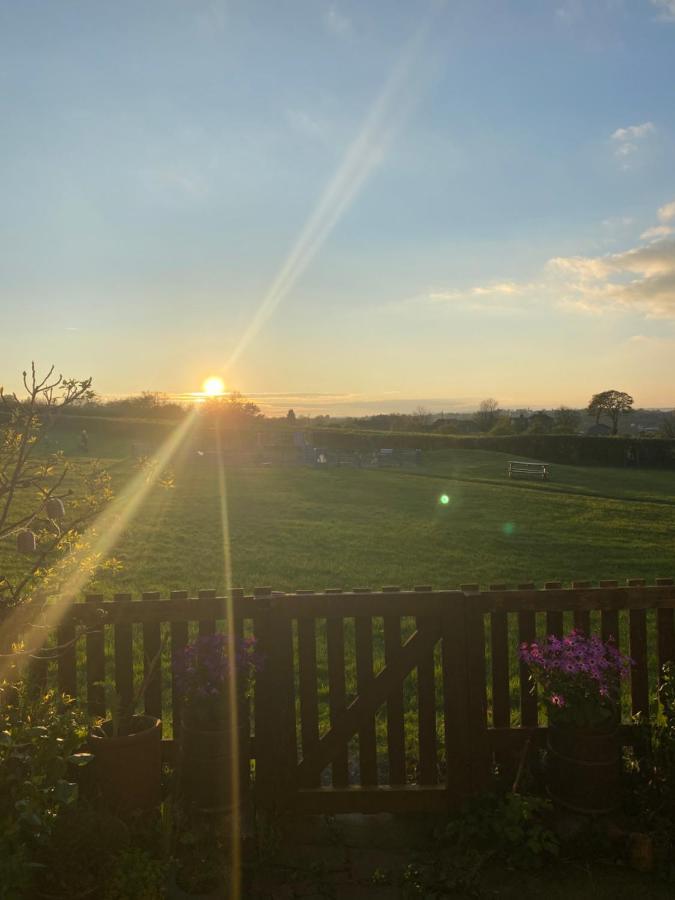 Park View Cottage Liversedge Esterno foto